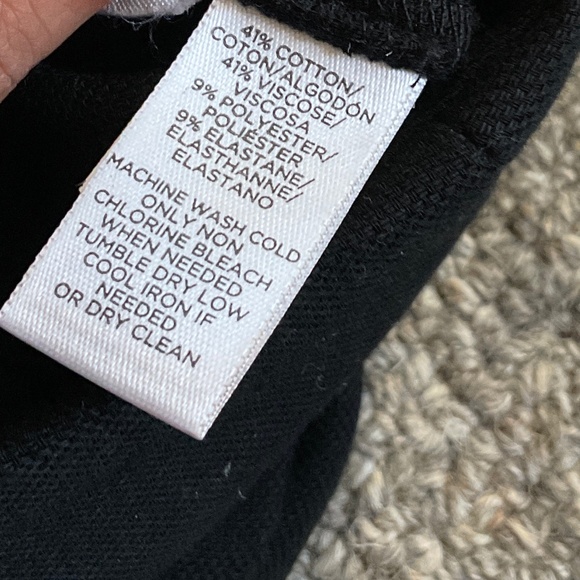 Loft wide leg cropped pant. Size 12P petite - Picture 9 of 10